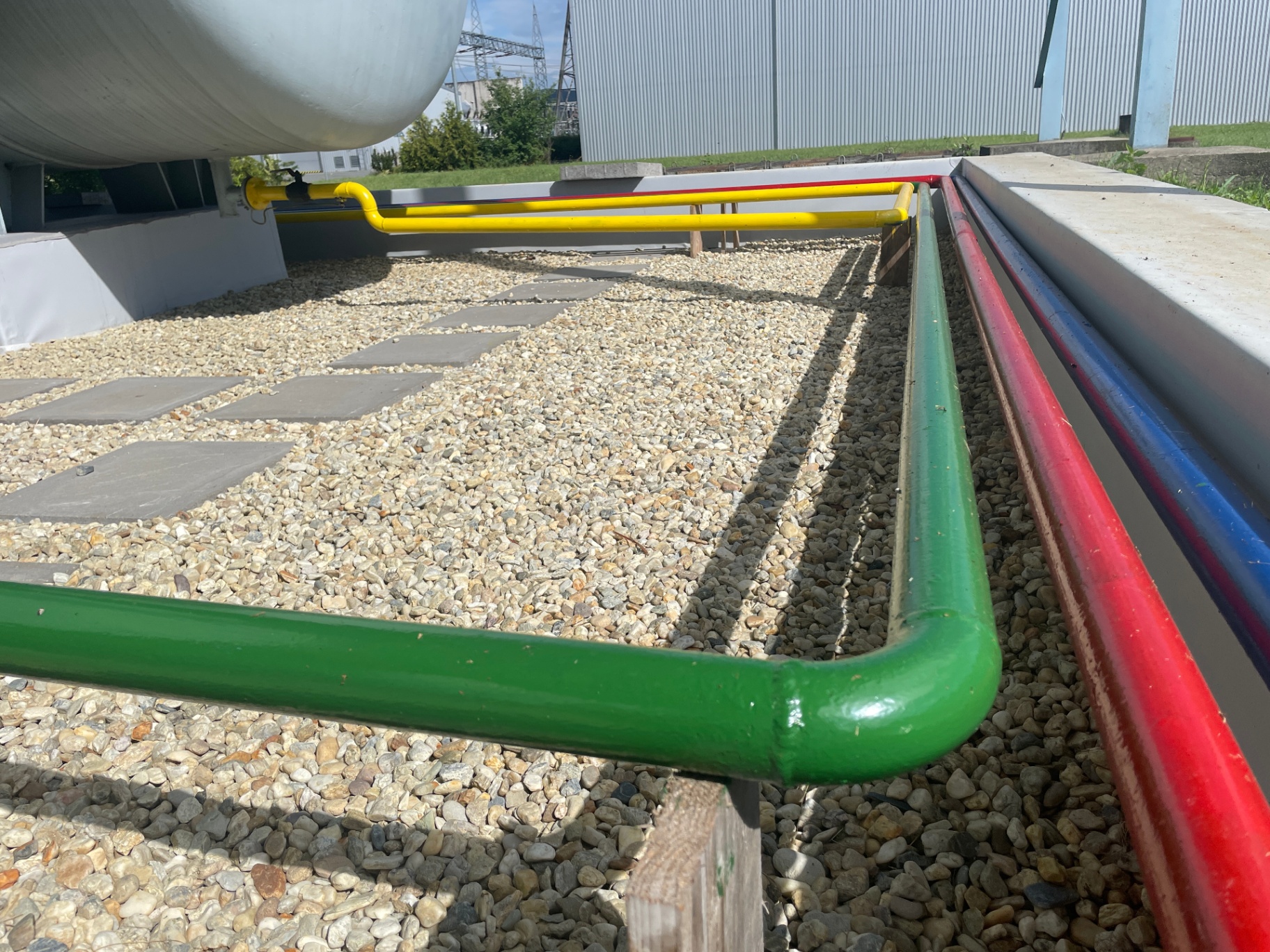 Energetický areál · technologické rozvody